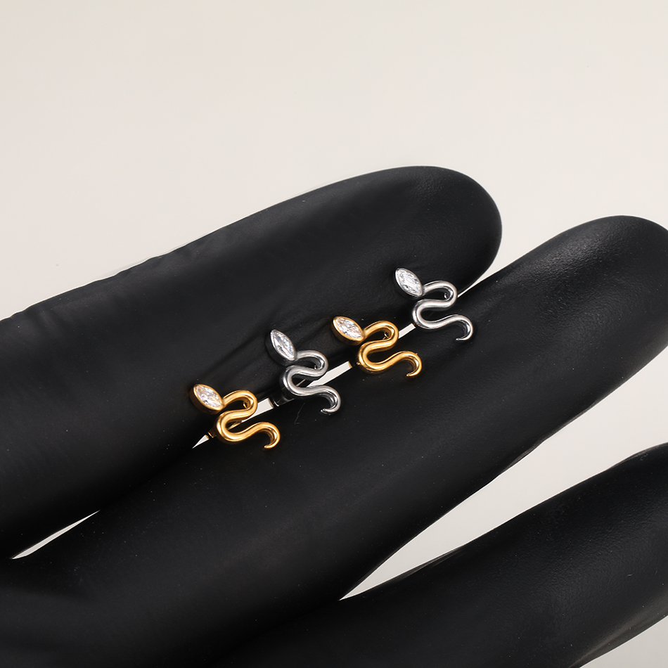 10 sztuk/partia tytanowy wąż w – Flat Back Labret Stud recenzja i cena